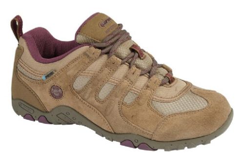 Hi Tec Trail Shoes T612B size 4